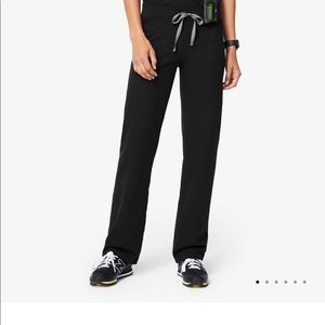 Figs: Livingston Scrub pant, Black, Size Medium